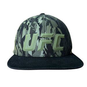 UFC Venum Hat Snapback One Size Raised Lettering Green Black